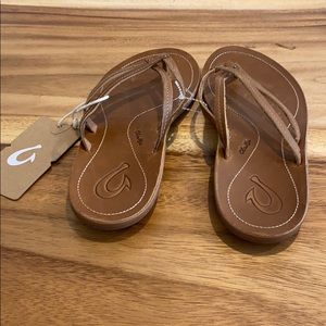 Olukai Leather Sandals